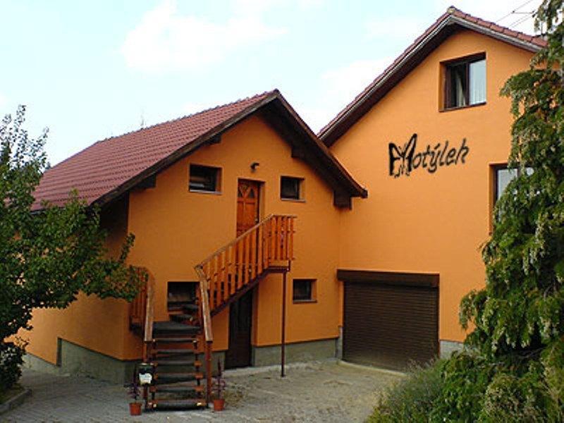 Penzion Motylek Vřesina エクステリア 写真